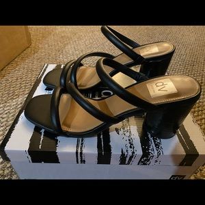 Dolce vita sandals size 9